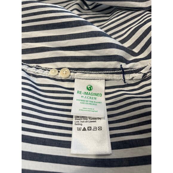 J.Crew Classic Collared Short Sleeve Button Up Size S Preppy Casual Minimalist - Picture 7 of 10